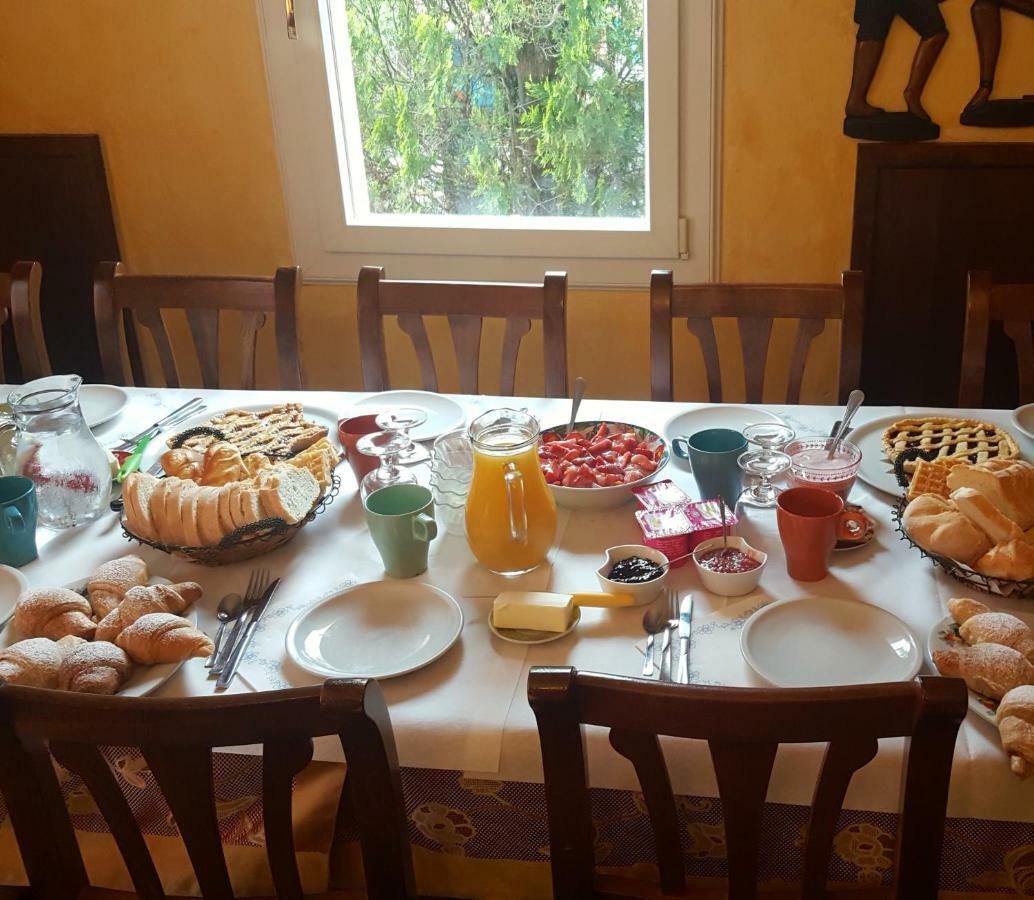 Agriturismo Ca' Isotta 카스텔로 디 세라발레 외부 사진